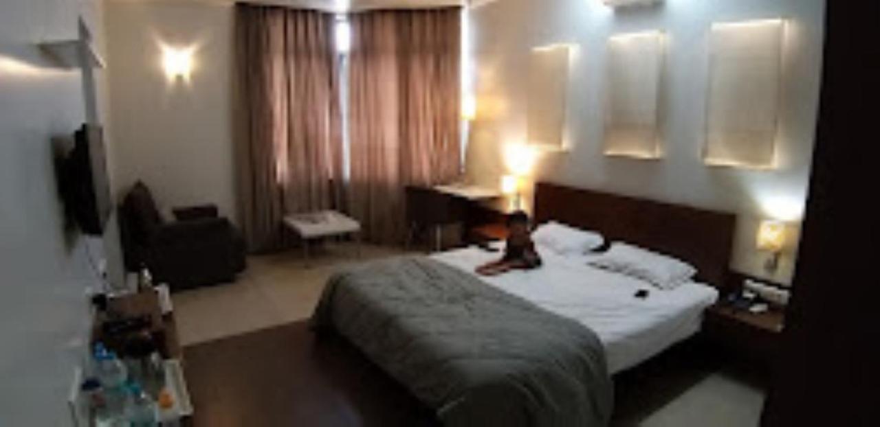 Hotel Maratha Residency,Ratnagiri Luaran gambar